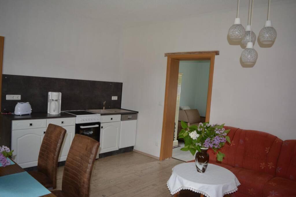 Ferienhaus Huethchen Eichhorst Bagian luar foto